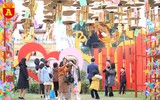 Đi chơi Tết ở Hoàng thành Thăng Long